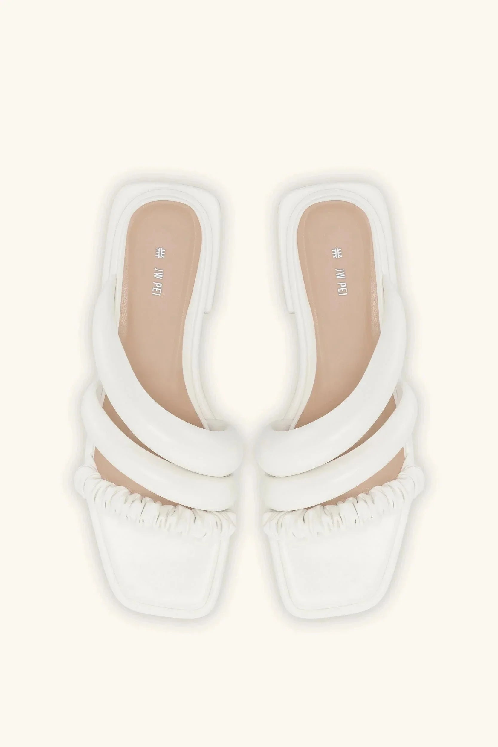 Evee Flats