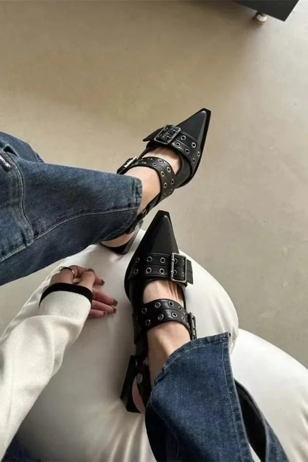 Laurence Buckle Flats