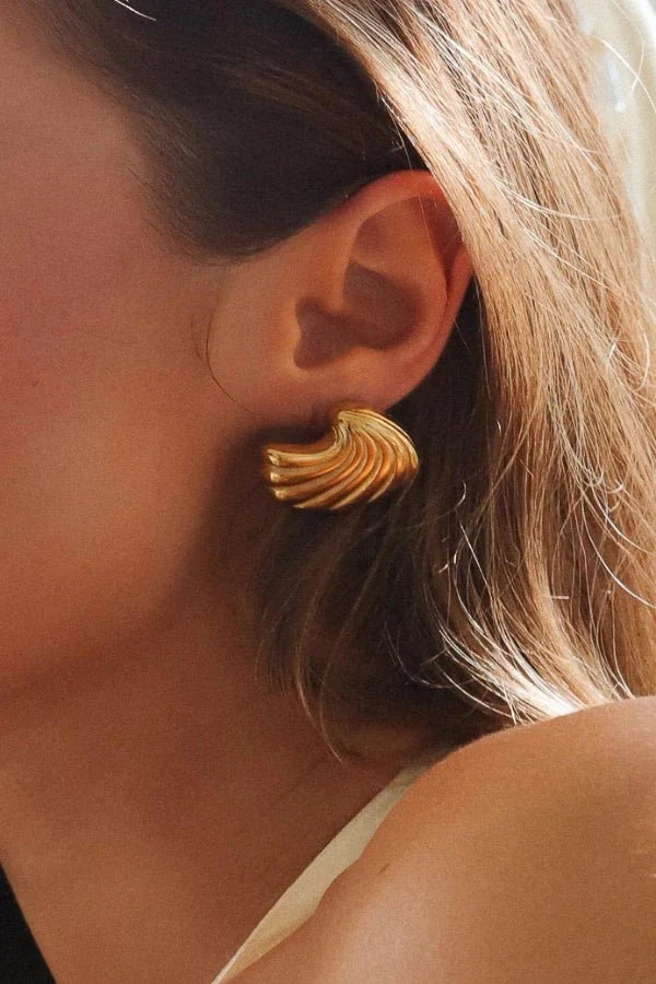Emery Gold Seashell Earrings