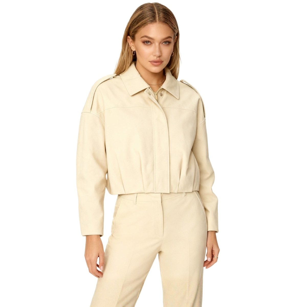 Kouvr Fashion cropped suede Keilani jacket in Beige.